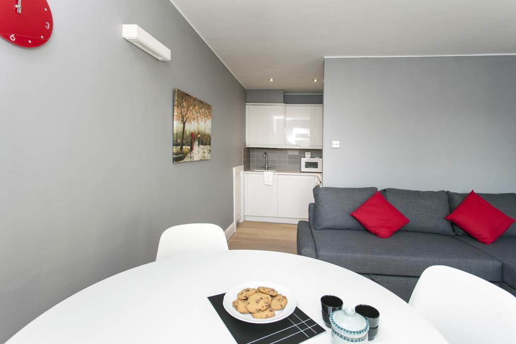 Italianflat - Elsham Apartment London Exterior photo
